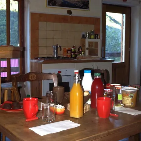 Au Bout De La Route Acomodação com café da manhã Prads-Haute-Bléone Exterior foto